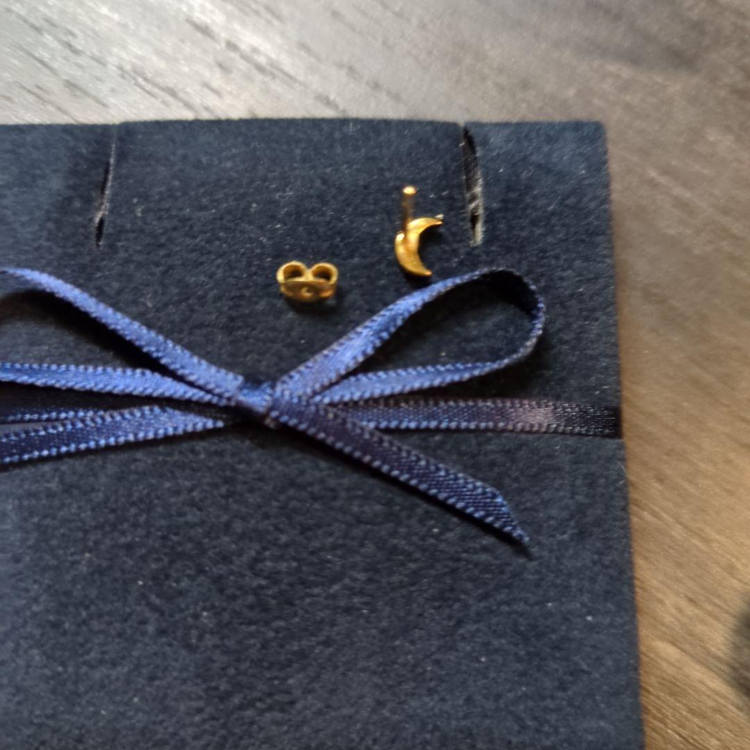 【週末SALE】アルティーダウード　ニュームーン パヴェダイヤモンド　ピアス