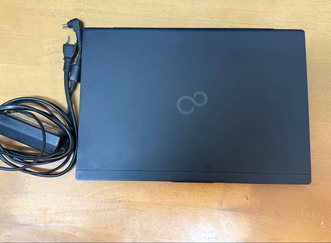 FUJITSU LIFEBOOK WU2/C3 軽量　16GB Corei7
