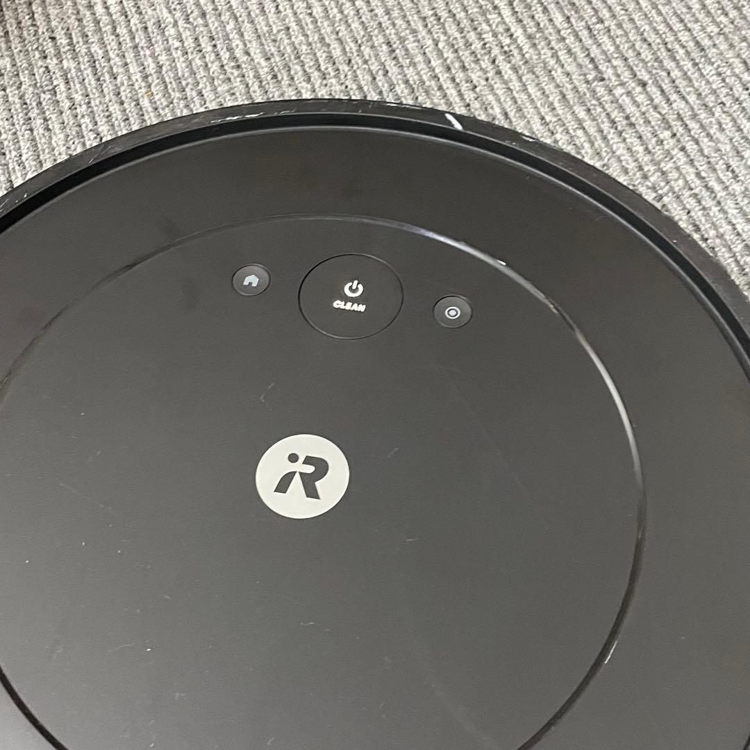 アイロボット⭐️ルンバ Essential robot ロボット掃除機　箱付