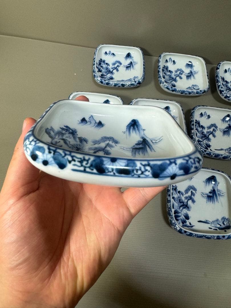 2224 九谷焼　角福　染付山水　中鉢　10客　時代物