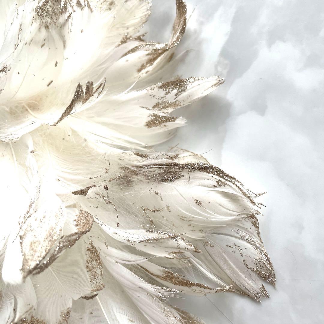 新品ZARA フェザーリース白　ゴールドラメホワイトクリスマスインテリア