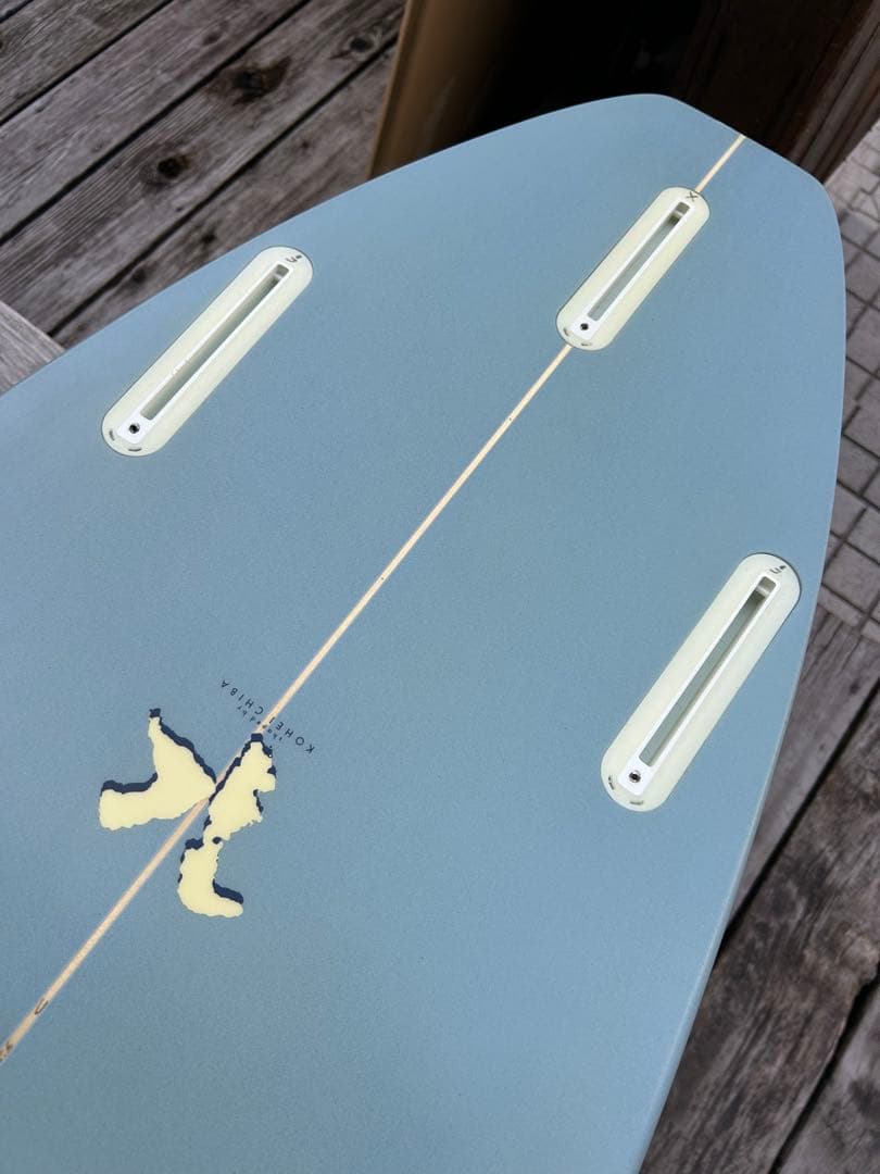 新品303サーフボード 6'1\" 千葉公平シェイプ トライフィン　グレー