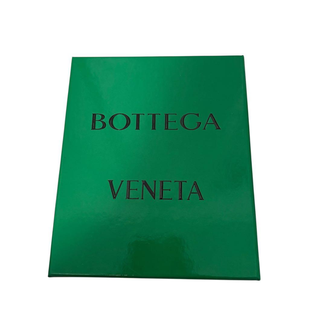 BOTTEGA VENETA iPhone16proケース