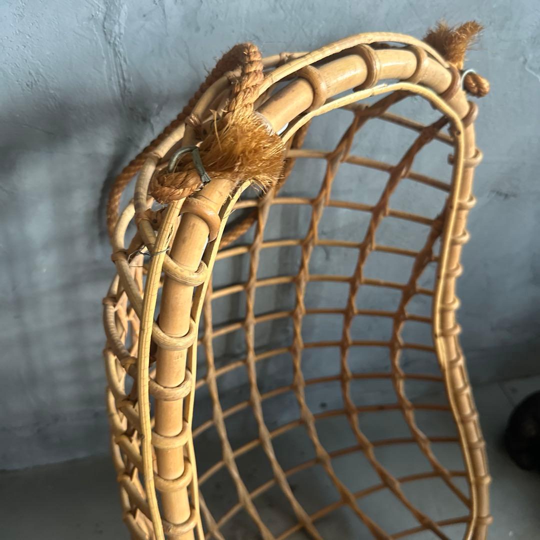 お人形や観葉植物、フェイク植物の入れ物に！ラタン製オーバル型吊り下げチェア