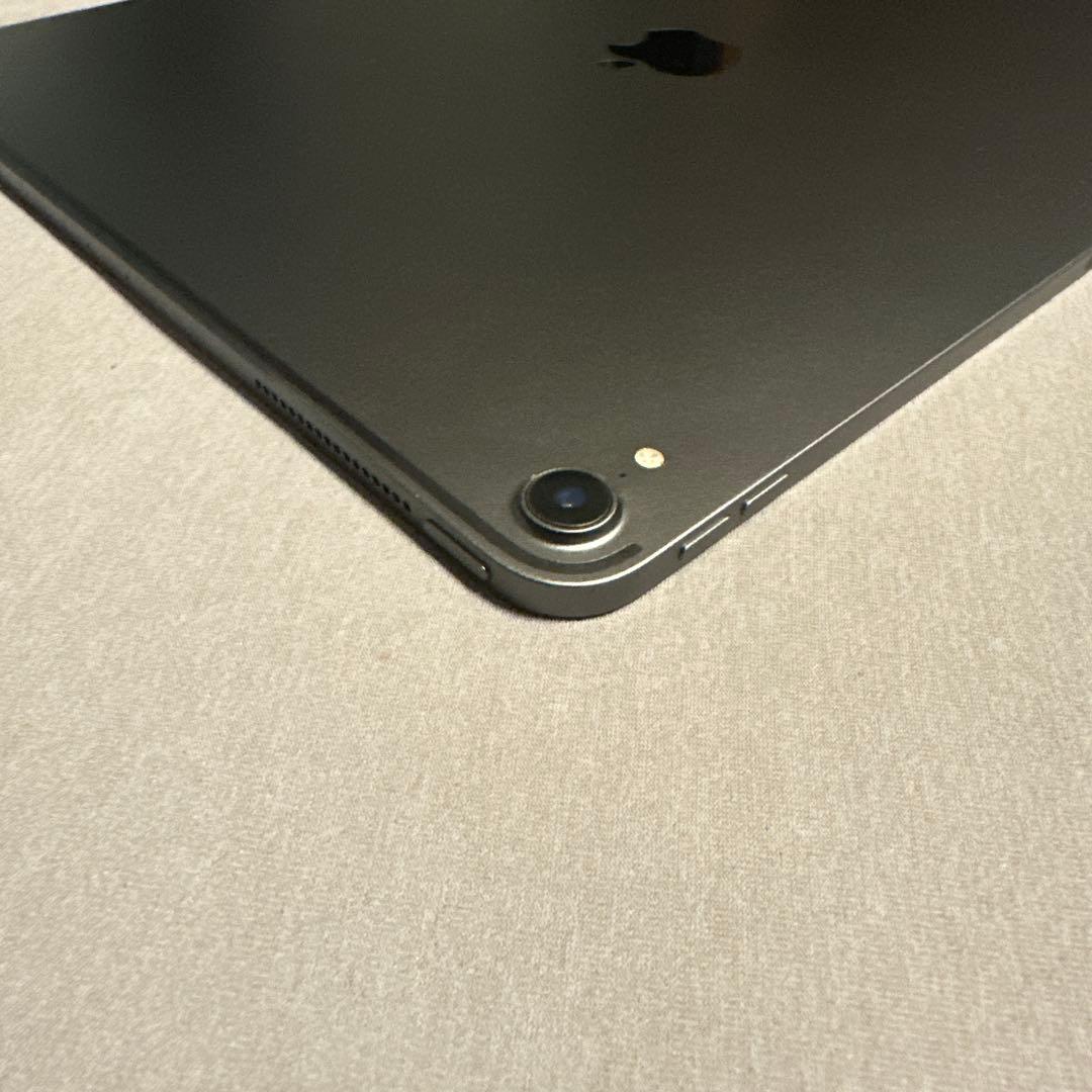 iPad Pro 12.9インチ 第3世代 バッテリー97%wifi 64GB