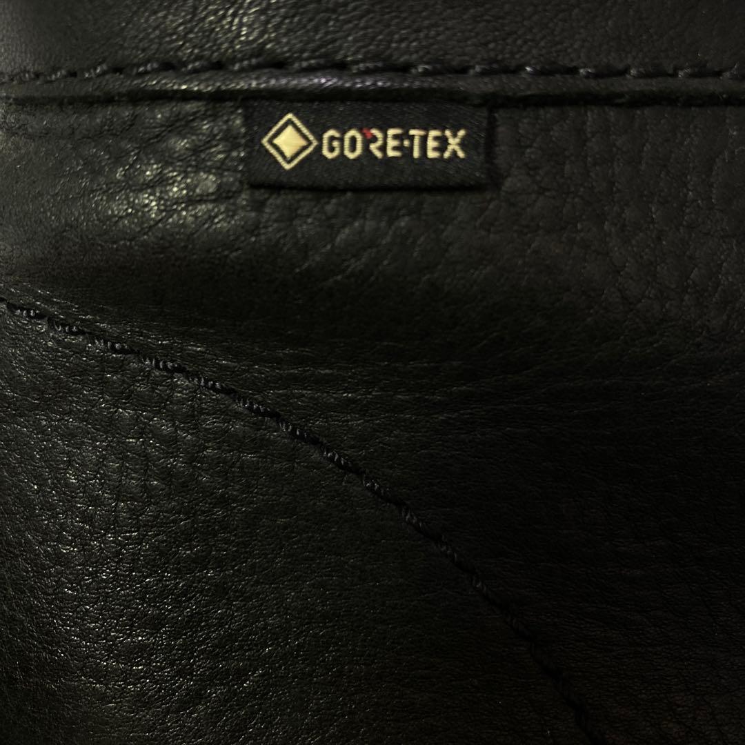 美品 クラークス ワラビーブーツ ゴアテックス 28 本革 防水 ビブラム 黒