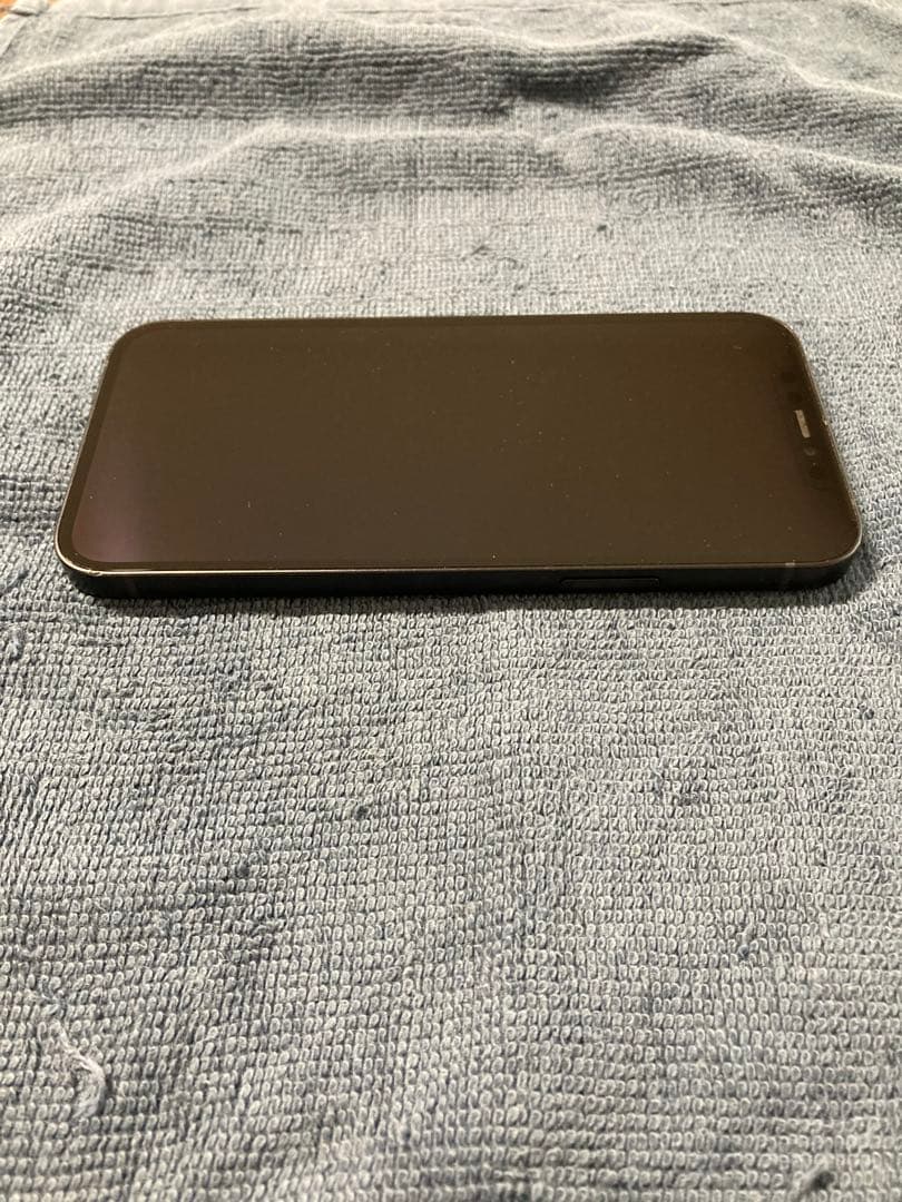 Apple iPhone 12 ブラック 本体 64GB