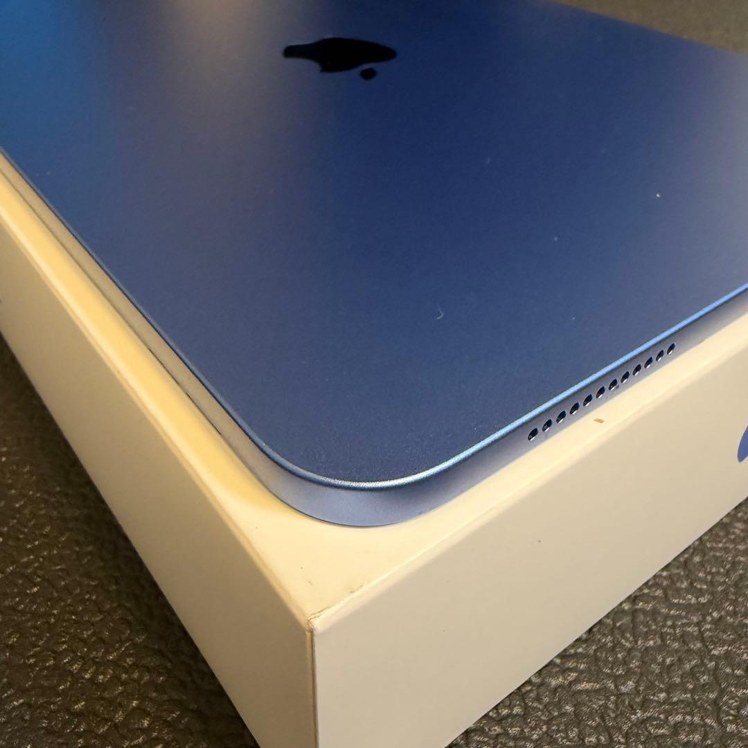 【美品】iPad第10世代64GBブルーWi-Fiモデル(付属品未使用)