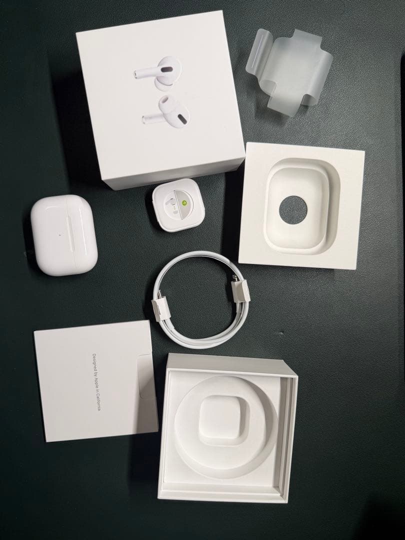 A*U様 AirPods Pro 初代　第一世代