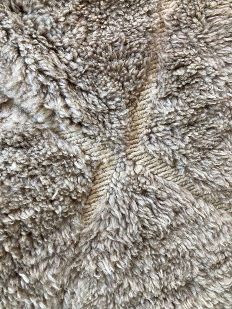 【モロッコ直輸入】新品 上質ベニワレングレージュラグ　即購入OK