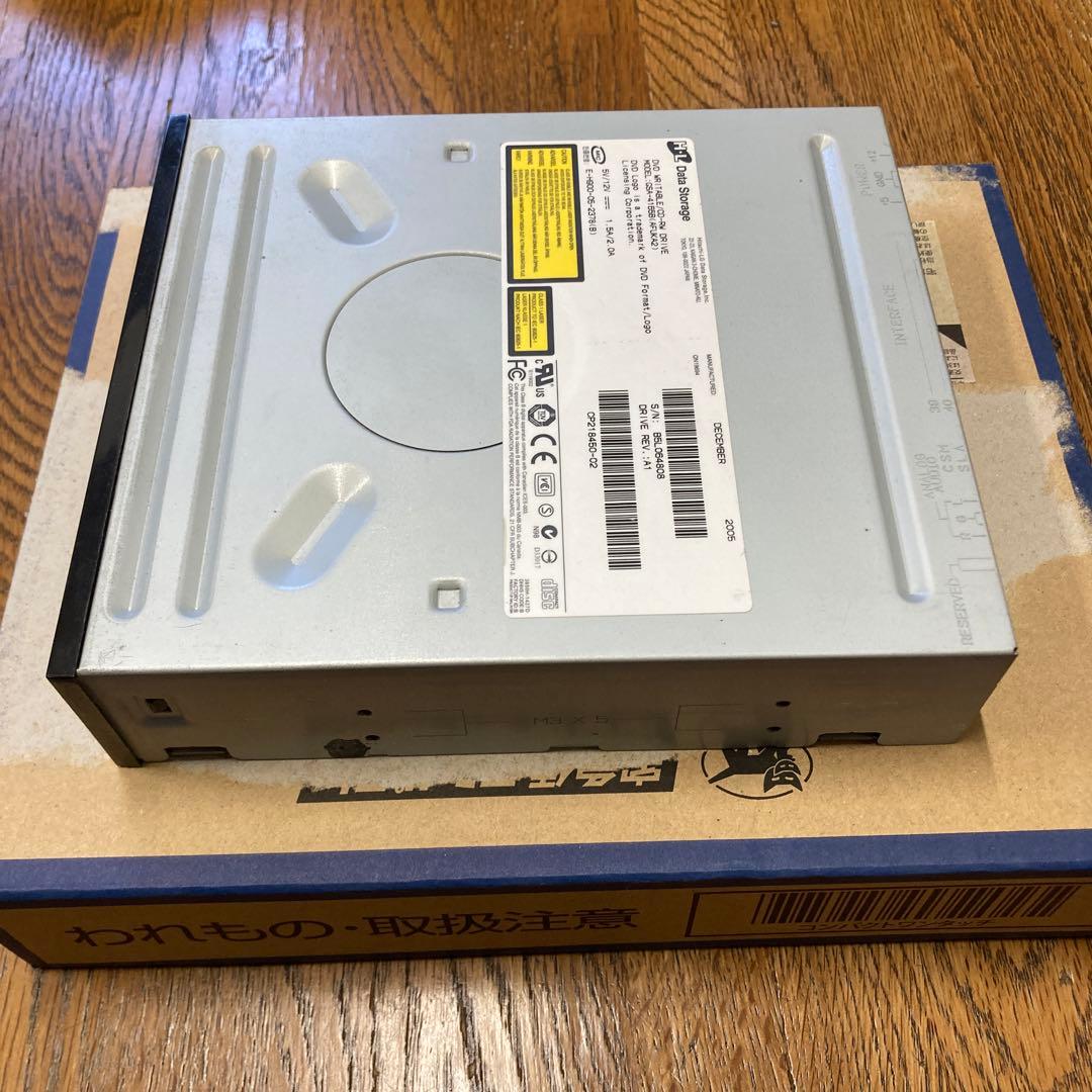Hitachi-LG GSA-4165B DVD書き込み/ CD-RWドライブ