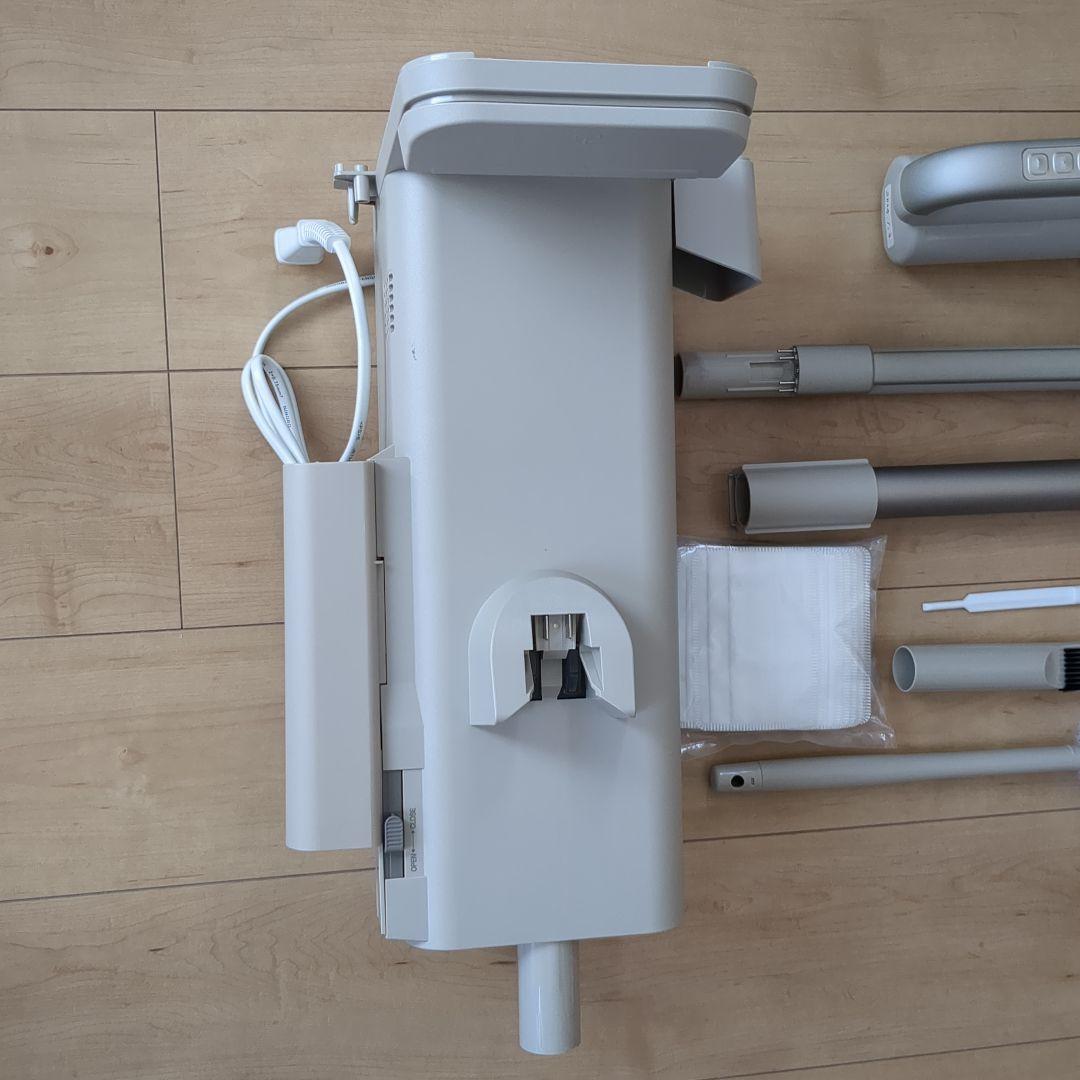 アイリスオーヤマ 充電式スティッククリーナー ゴミ回収ドック付き