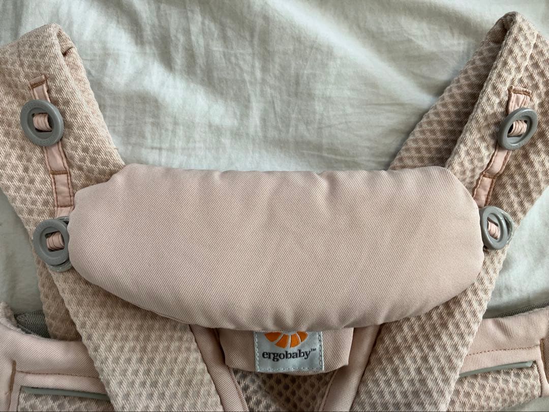 エルゴベビー　オムニブリーズ　抱っこ紐　ピンククォーツ