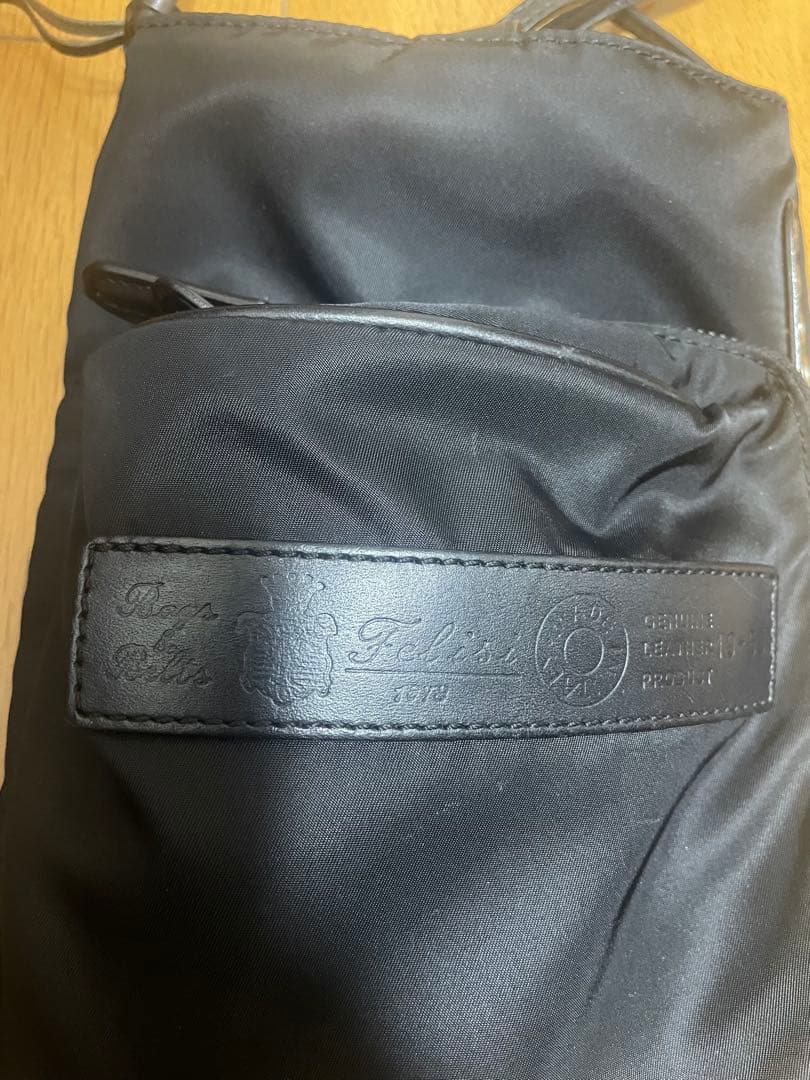 フェリージ　サコッシュ　19/56-DS ブラック