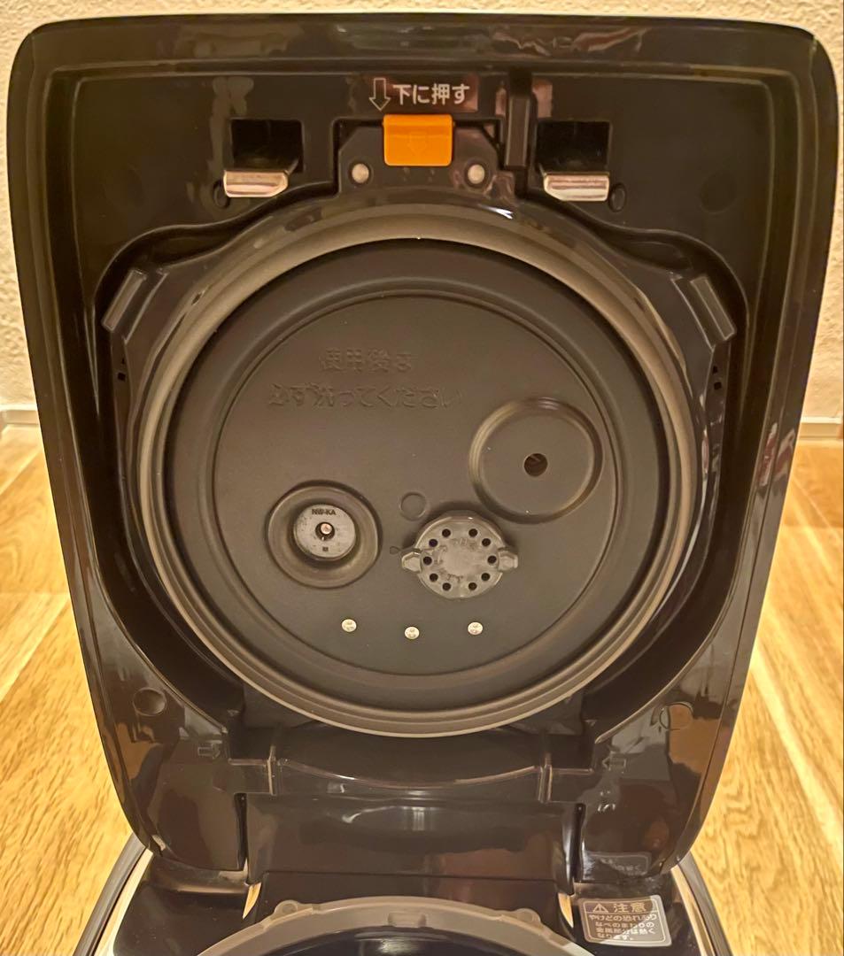 象印 炎舞炊き 圧力IH炊飯ジャー NW-LB10