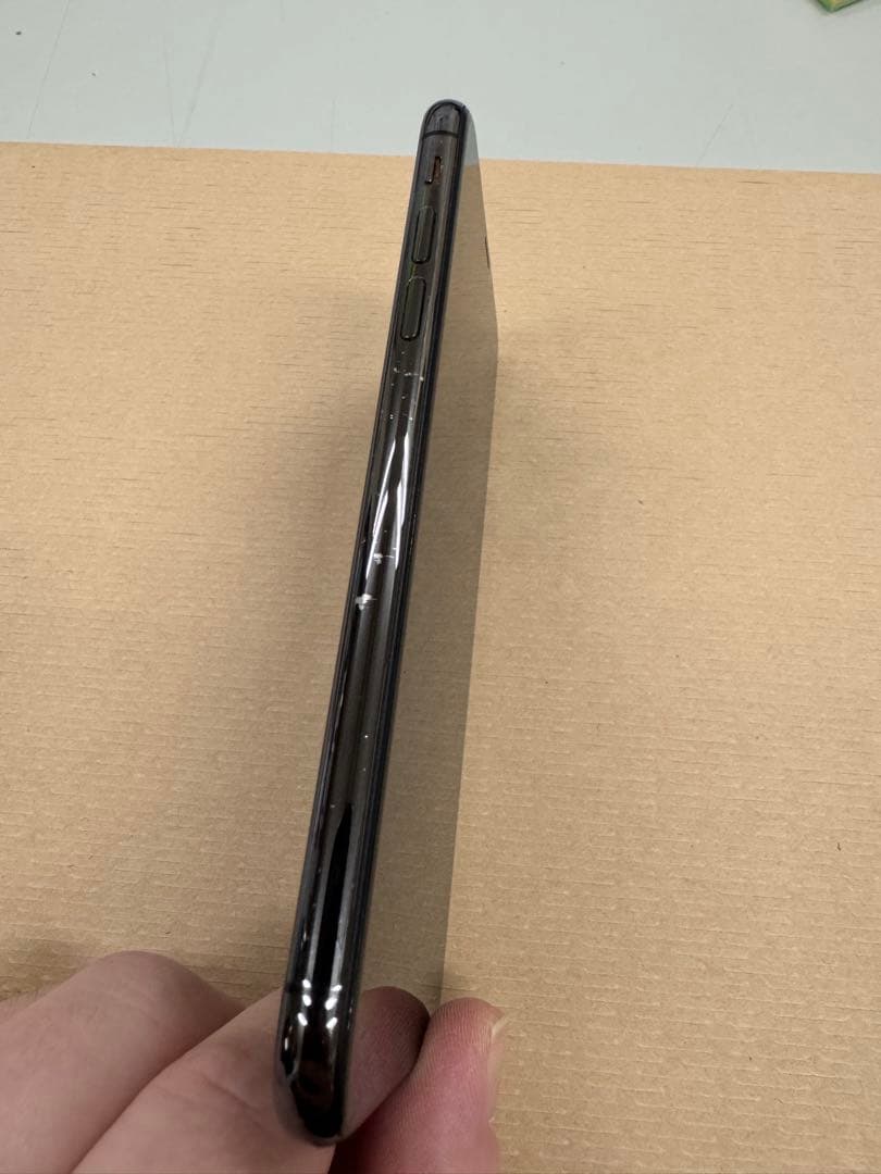 iPhoneX 256GB SIMフリー解除　初期化済み