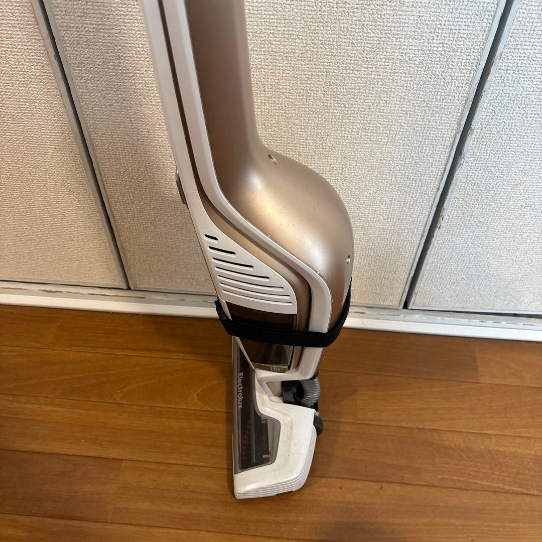 Electrolux ergorapido スティッククリーナー