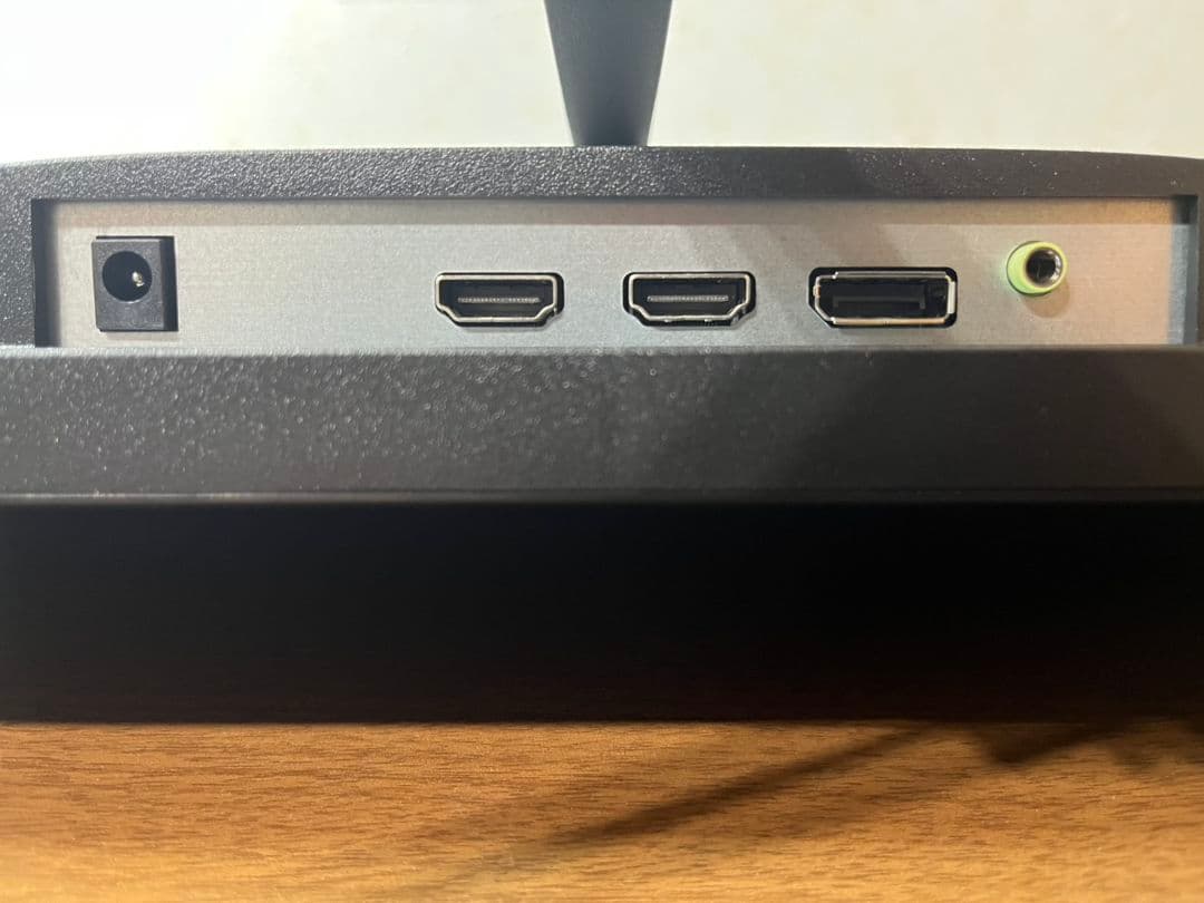 :FFF SMART LIFE CONNCTEDゲーミングモニター