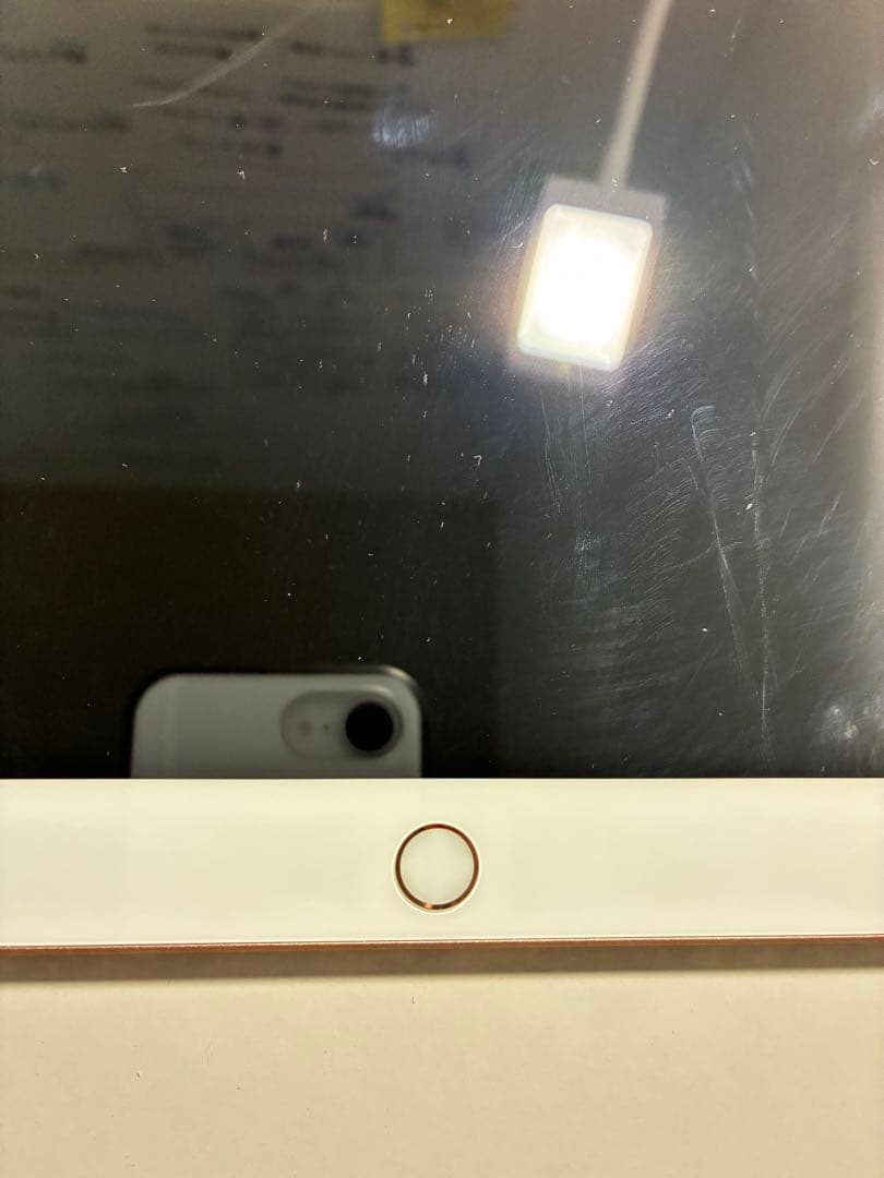 iPad第6世代 32GB 本体