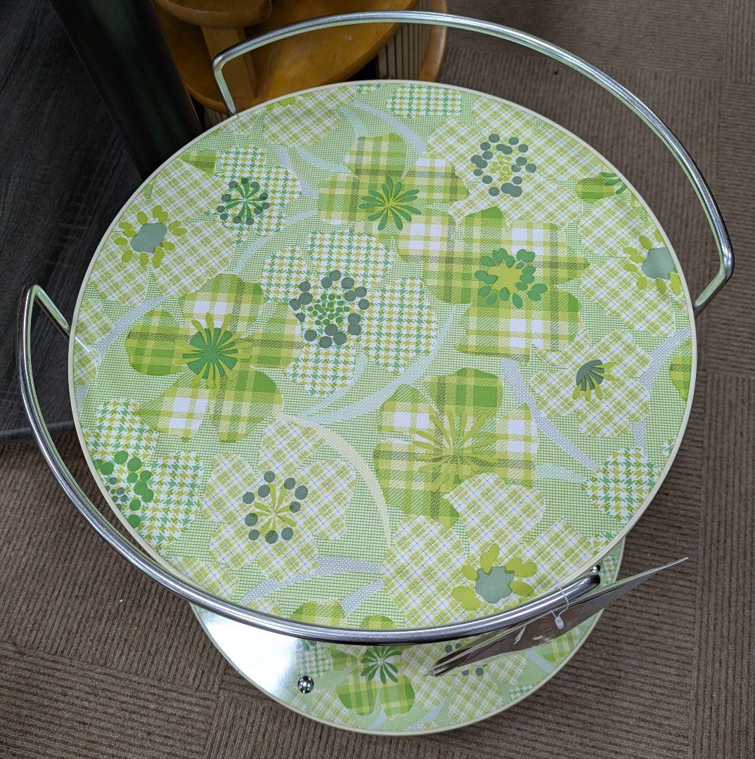 の*ん様 かわいい 昭和レトロ レトロポップなキッチンワゴン サイドテーブル 緑