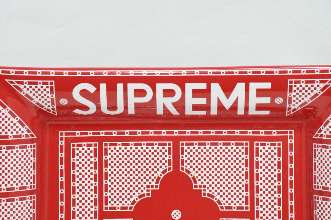 【ユン】エルメス 灰皿 SUPREME 赤 トレイ 皿 食器 Hermes