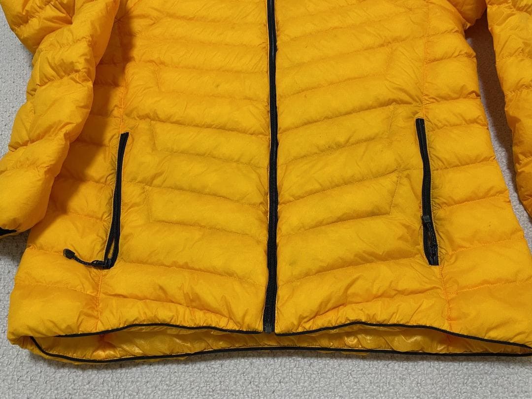 ノースフェイス サンダーフーディ S メンズ NY82011 未使用に近い