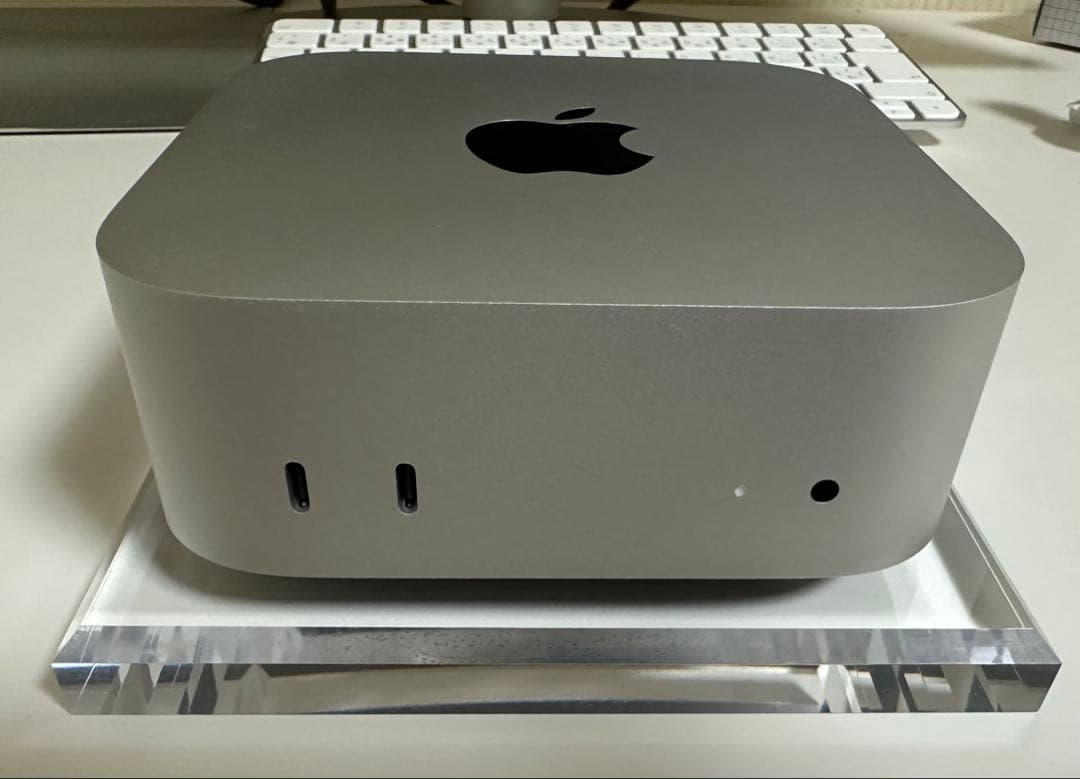 M4 Macmini 16G 256G +純正マウス・キーボード【ほぼ新品】
