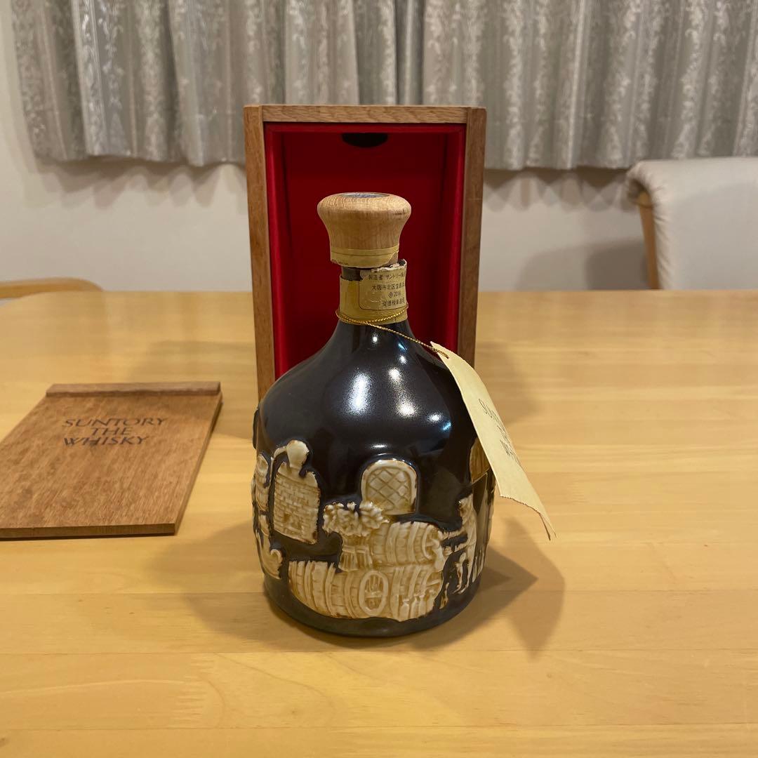 A*n様 Suntory THE WHISKY 木製ボックス入り