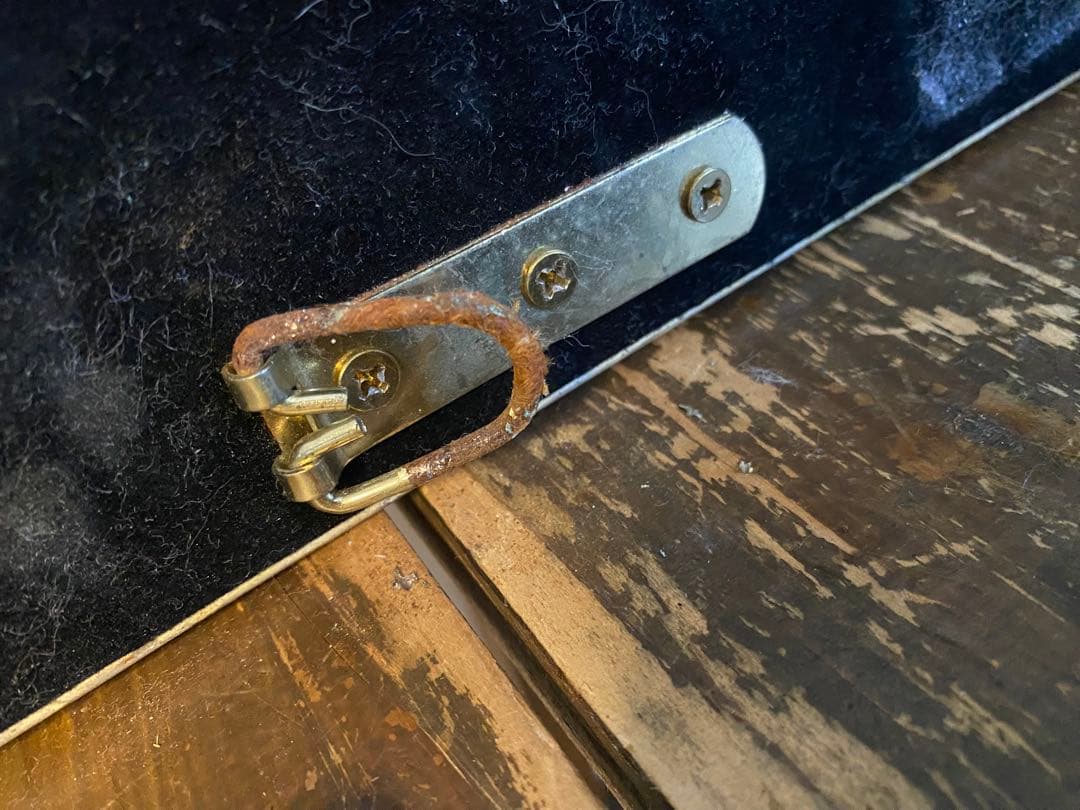 アンティーク　ミラー　鏡　壁掛け　レトロ　姿見　ヴィンテージ　ゴールド