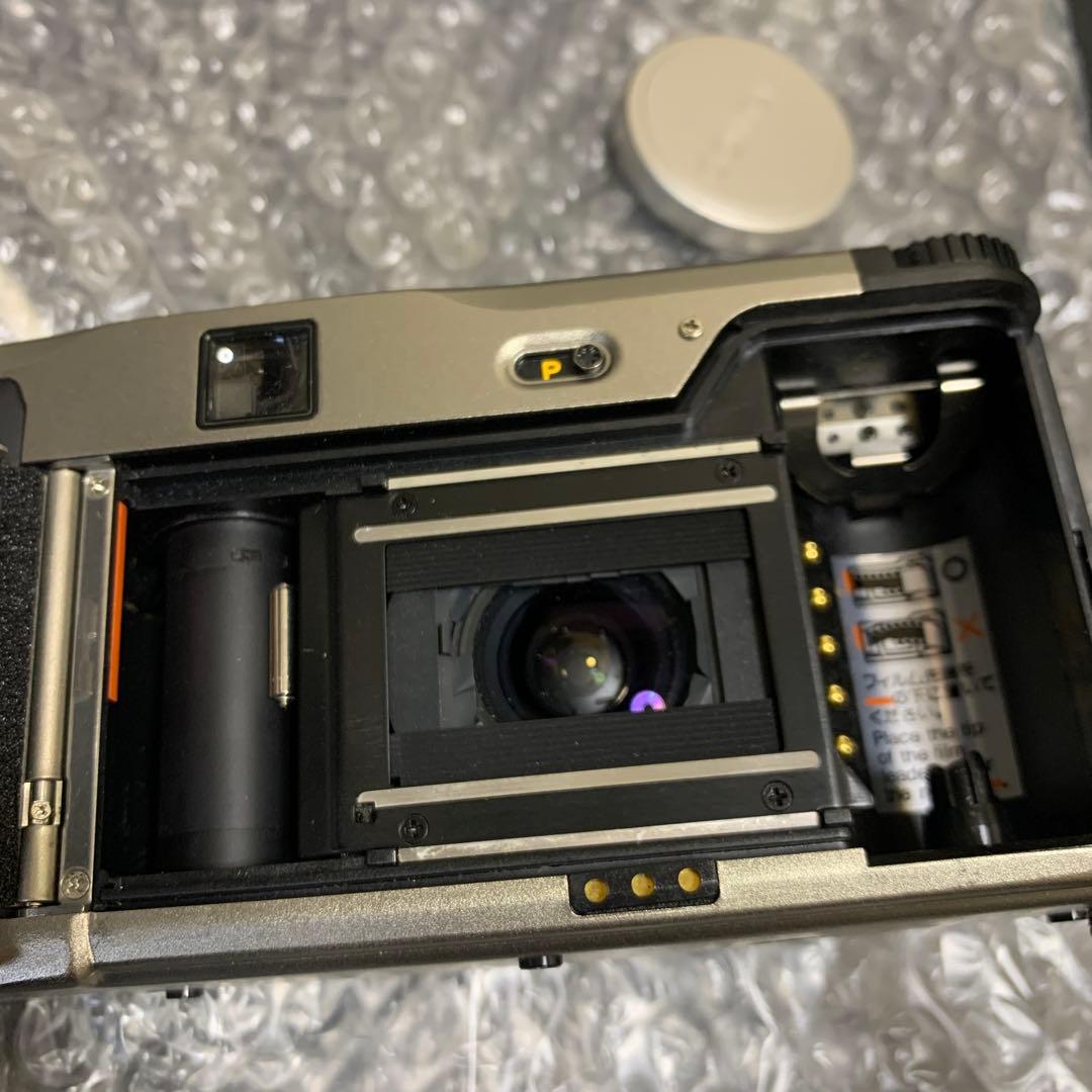 コンタックスCONTAX TVSフィルムカメラ通電確認済　 現状品　動作未確認