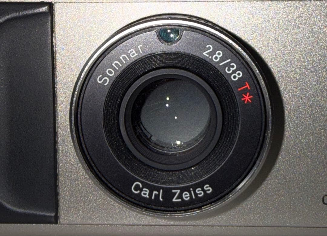 フィルムカメラ CONTAX T2 Carl Zeiss Sonnar 2.8/38 T*