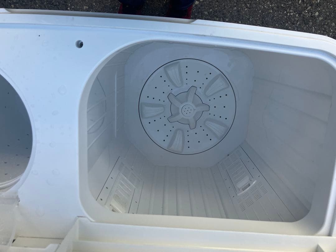 大阪引取限定　DAEWOO 二槽式洗濯機 DW-T60AW