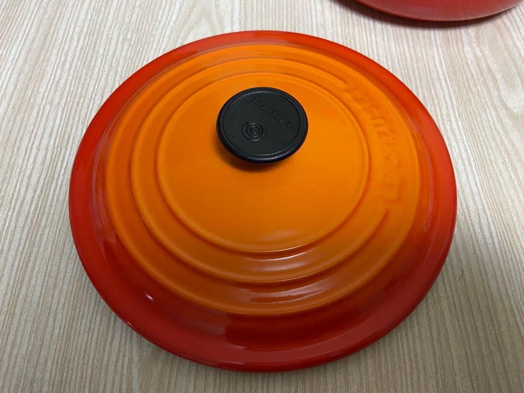 ル・クルーゼ　20cm ココットロンド　オレンジ
