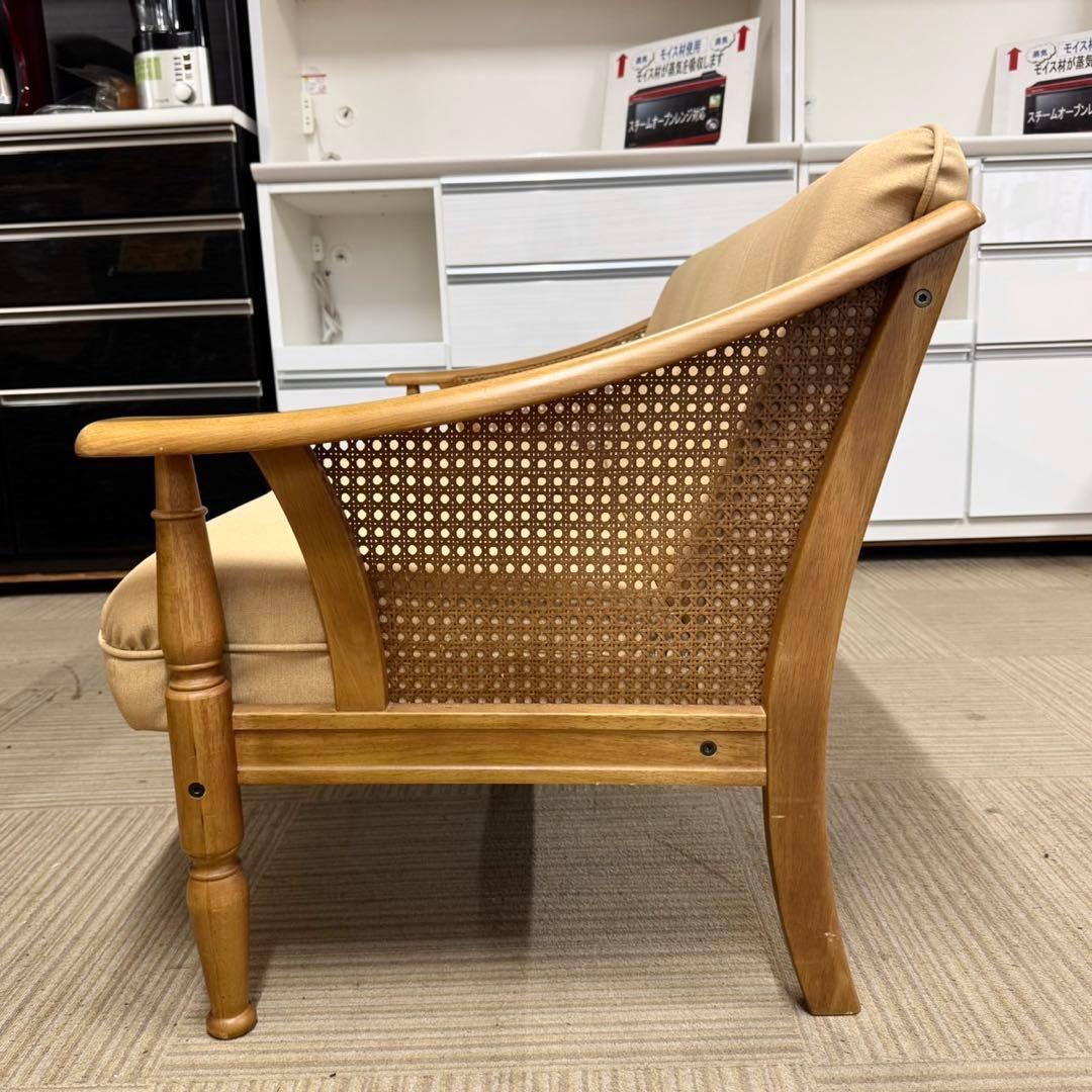 ①高級♪カリモク家具 144cm幅ラヴソファ コロニアル ラタン 布製