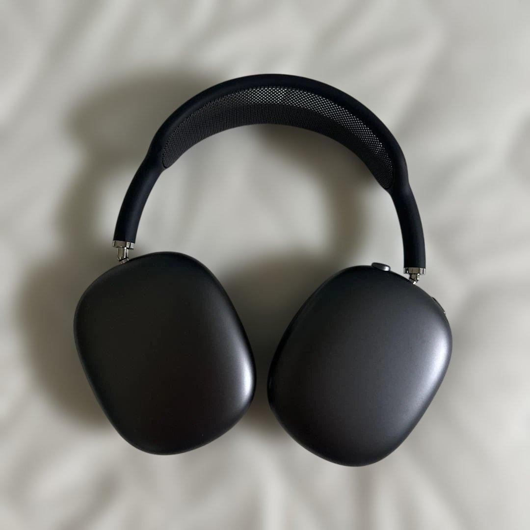 ヘッドホン airpods max lightning space gray