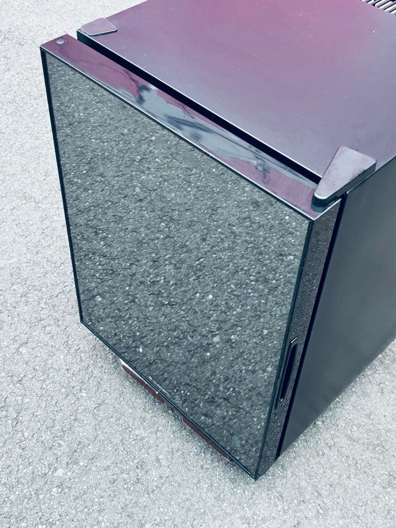 美品／WRH-M140G 40L ミラーガラス１ドア冷蔵庫