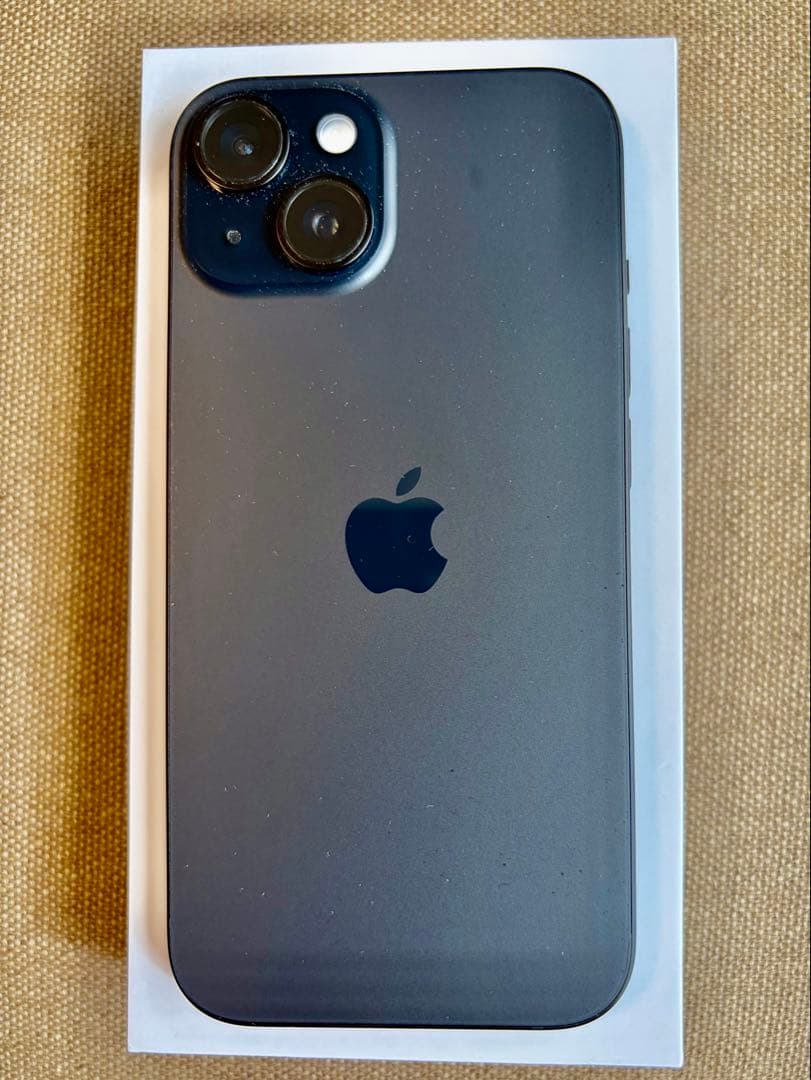 【美品&おまけ付き】iPhone 15 256GB ブラック SIMフリー