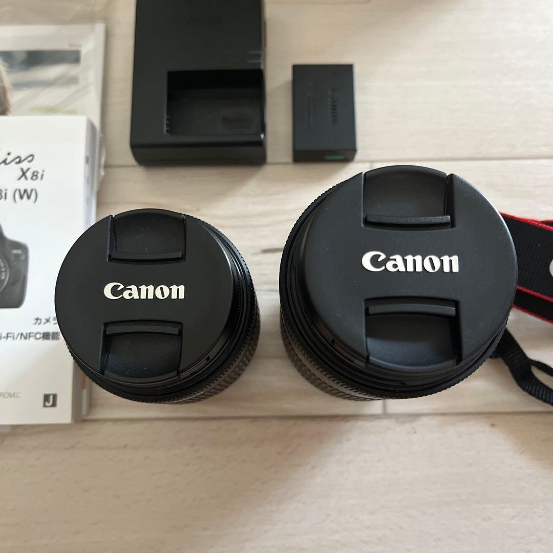 【本日限定価格】Canon EOS Kiss X8i ダブルズームキット