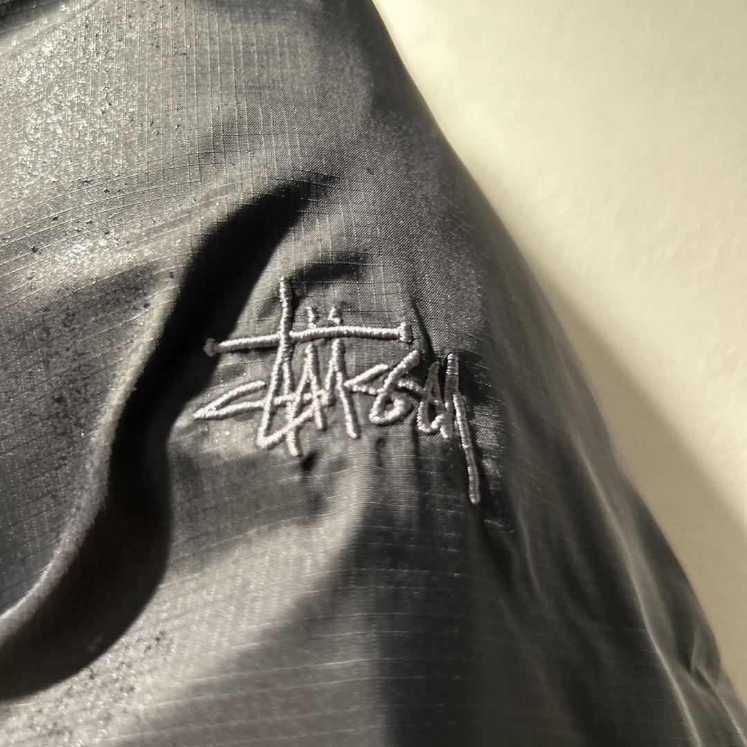 STUSSY ステューシー　ダウンジャケット