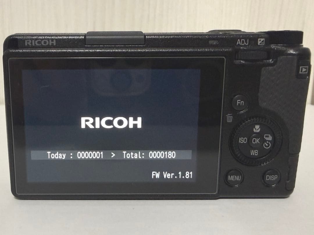 【極美品・ショット数180枚】リコー RICOH GR III&アクセサリー多数