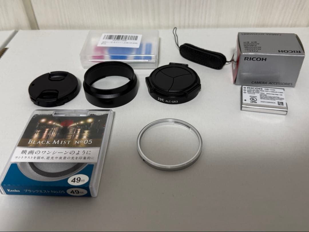 【極美品・ショット数180枚】リコー RICOH GR III&アクセサリー多数