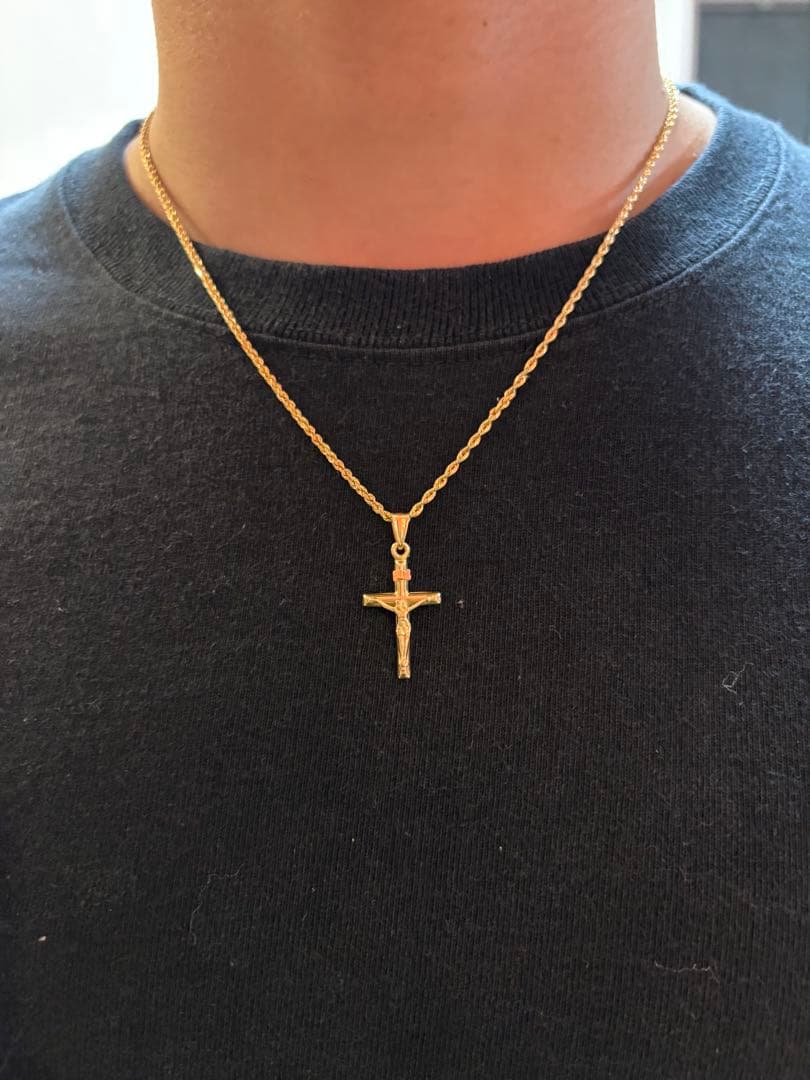 大幅値下げ‼️K18 1.1ｇクロスペンダント Sサイズ