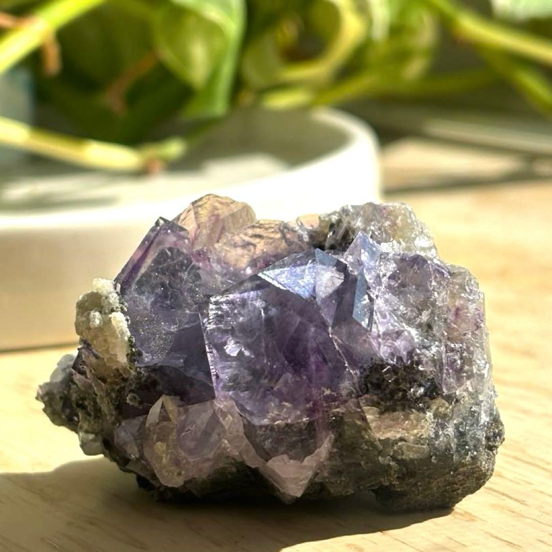 中国産　フローライト　パイライト　水晶　共生鉱物　原石　鉱物標本