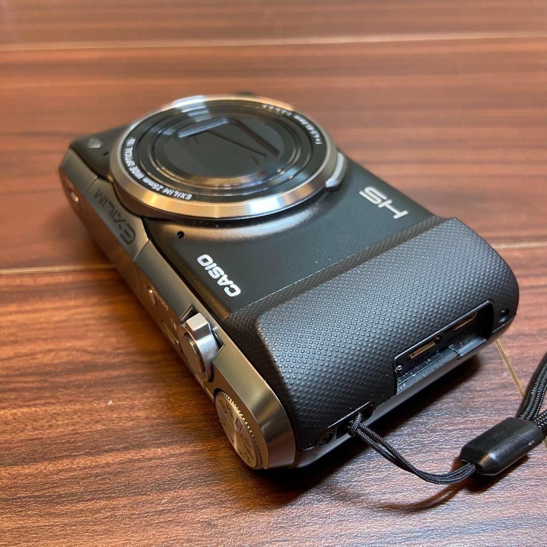 CASIO EXILIM EX-ZR700 デジカメ ほぼ新品 3817