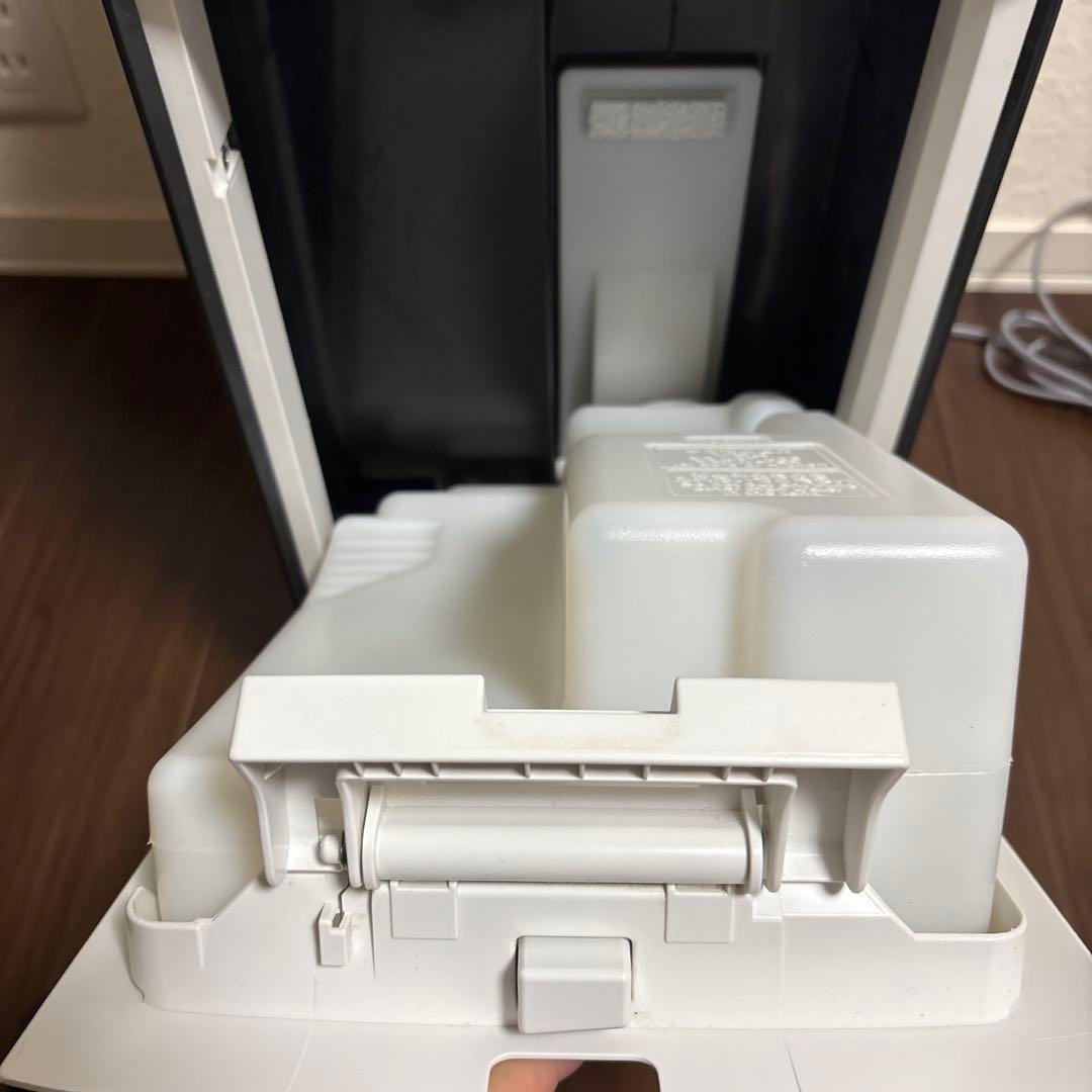 シャープ KI-PX70 空気清浄機 加湿空気清浄機 2022年　最上位モデル