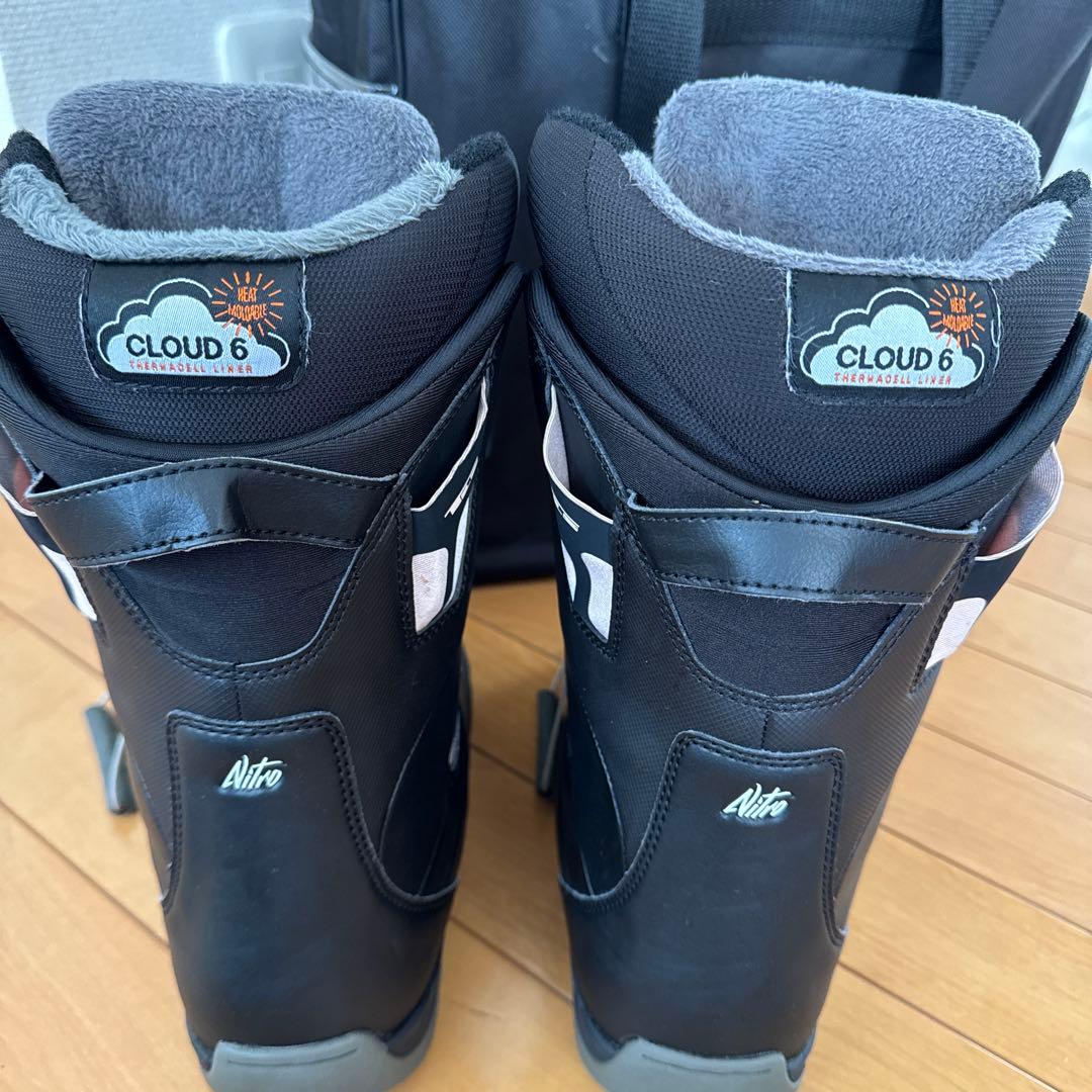 NITRO スノーボードブーツ 収納バッグ付き　24.5cm