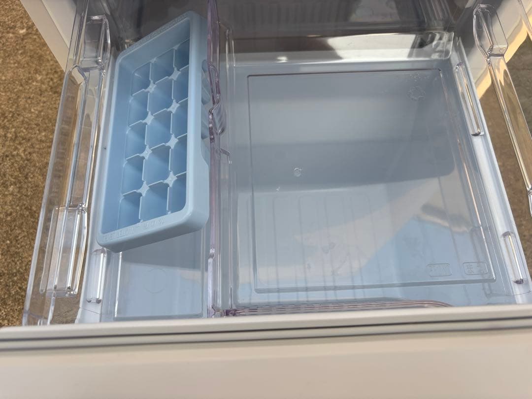 MITSUBISHI 冷蔵庫 146L 高年式 2023年 ホワイト