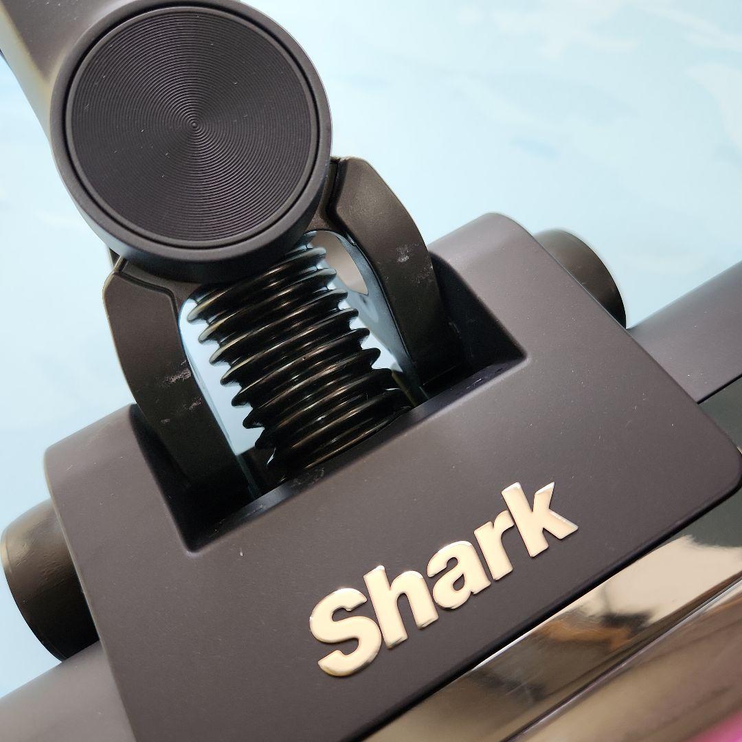 掃除機・クリーナー SHARK LC551JBK