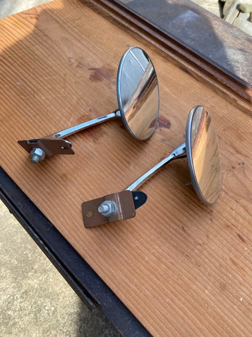 「汎用旧車　丸型ミラー　左右　未使用」