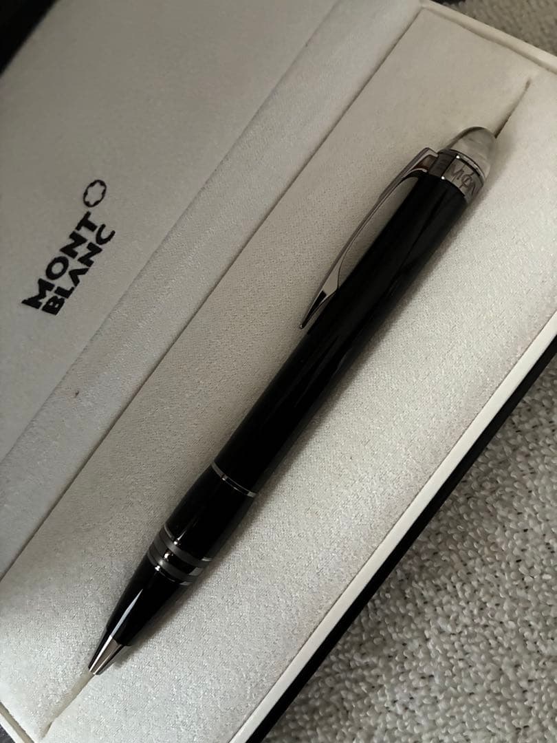 ◾️ 美品 ◾️モンブラン◾️スターウォーカーボールペン◾️化粧箱、新品リフィル付属◾️